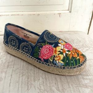 Johnny Was New Anemone Espadrille Slip Ons